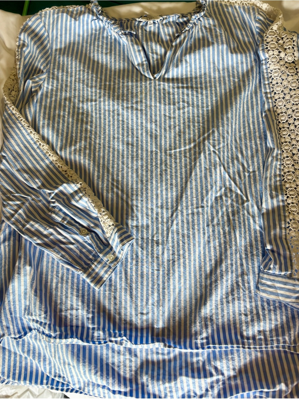 Crown & Ivy Blue White Striped Crochet Lace Sleeve Tunic Top XL